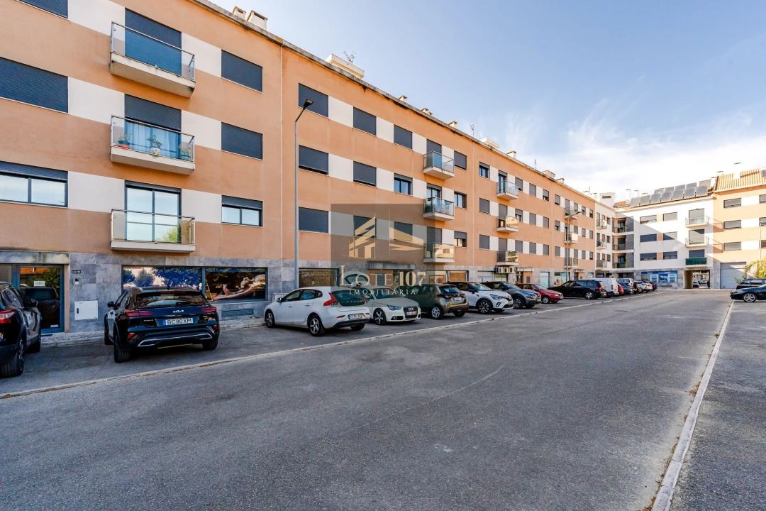 Apartamento T2 para Venda em Pinhal Novo Foto 31