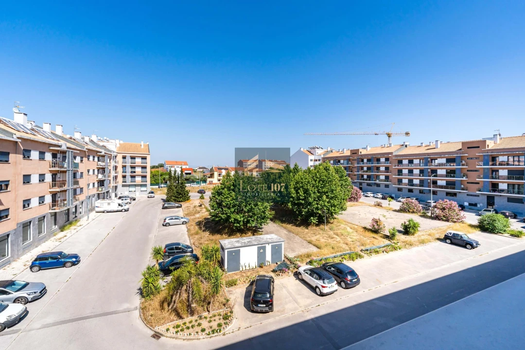 Apartamento T2 para Venda em Pinhal Novo Foto 30