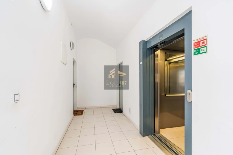Apartamento T2 para Venda em Pinhal Novo Foto 25