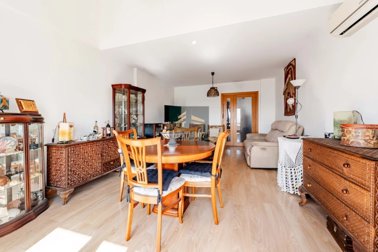Apartamento T2 para Venda em Pinhal Novo Foto 17