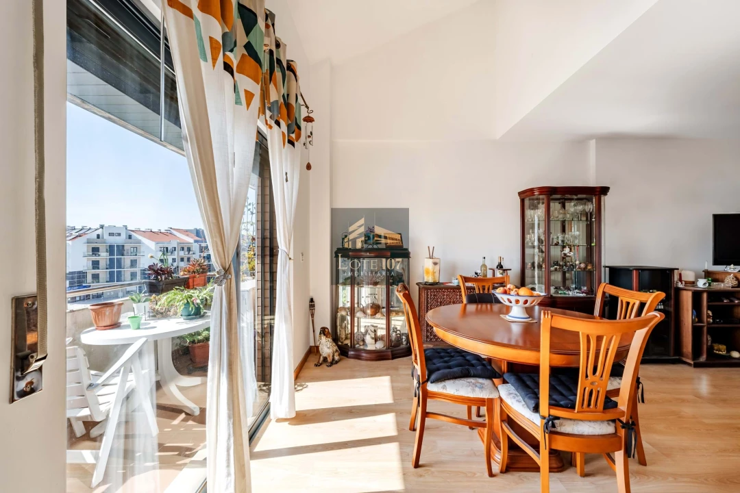 Apartamento T2 para Venda em Pinhal Novo Foto 16