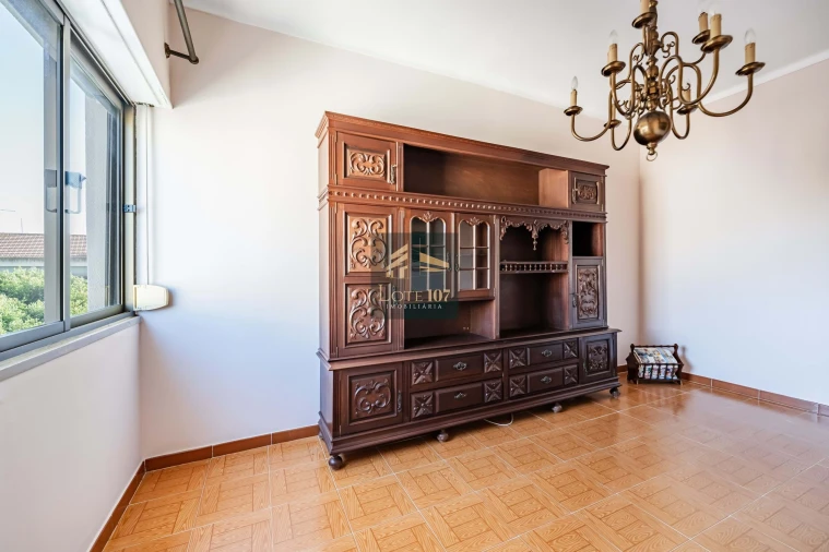 Apartamento T2 para Venda em Barreiro e Lavradio Foto 12
