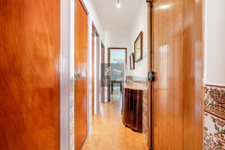 Apartamento T2 para Venda em Barreiro e Lavradio Foto 4