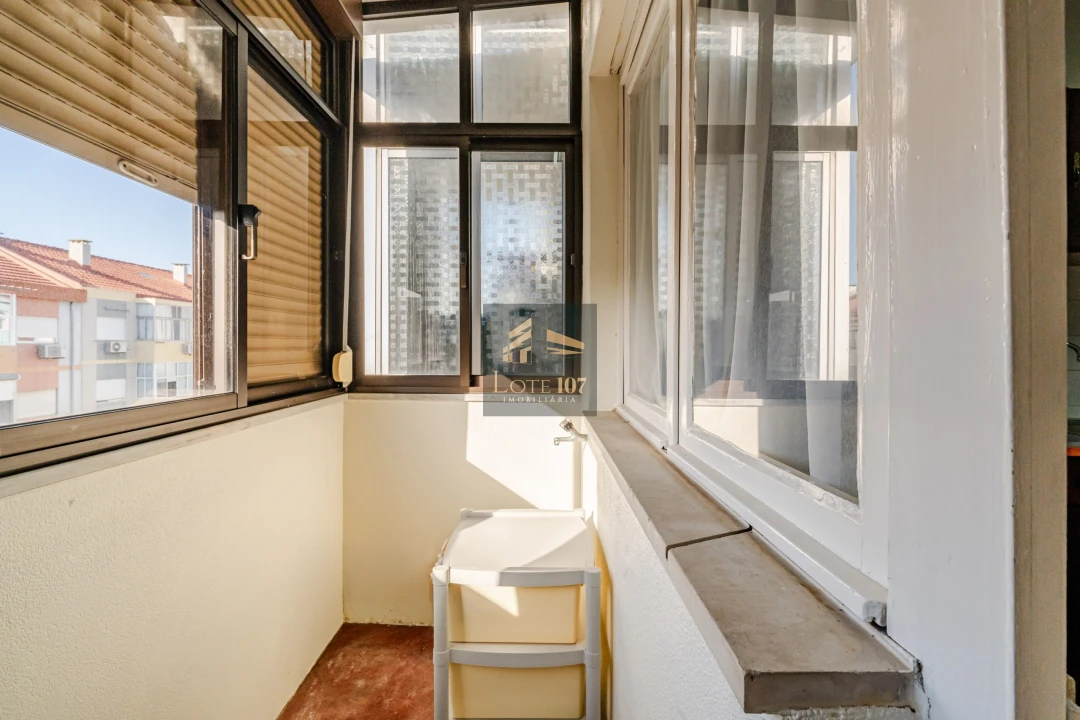 Apartamento T2 para Venda em Barreiro e Lavradio Foto 21