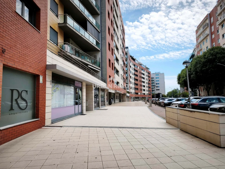 Apartamento T1 para Venda em Odivelas Foto 49