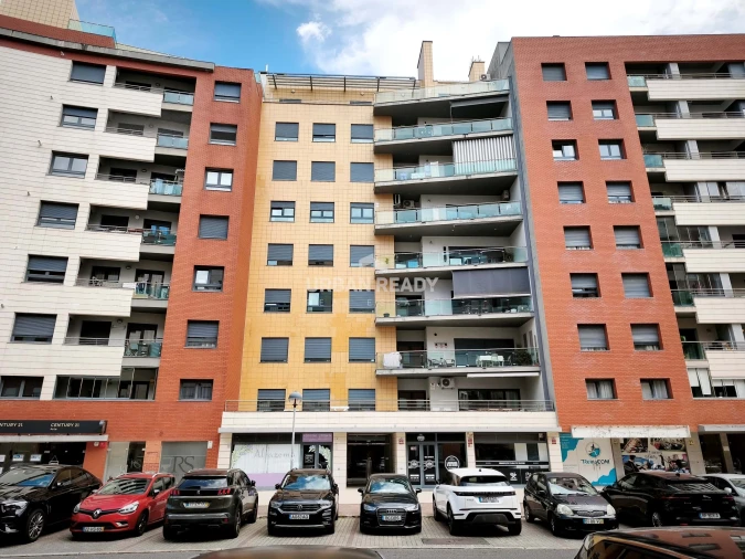 Apartamento T1 para Venda em Odivelas Foto 51