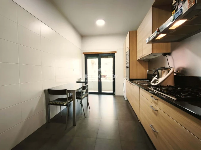 Apartamento T1 para Venda em Odivelas Foto 24