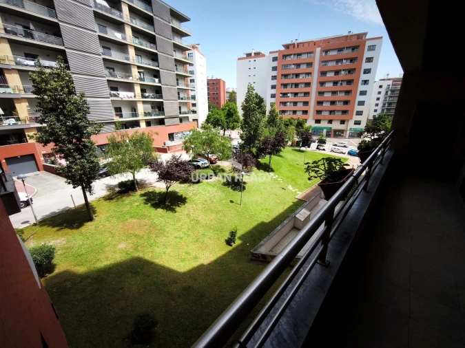 Apartamento T1 para Venda em Odivelas Foto 35