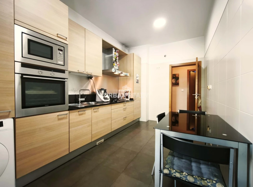 Apartamento T1 para Venda em Odivelas Foto 19