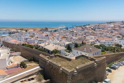Moradia T6 para Venda em Lagos (São Sebastião e Santa Maria)