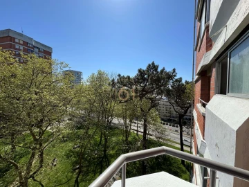 Apartamento T3 para Venda em Aldoar, Foz do Douro e Nevogilde