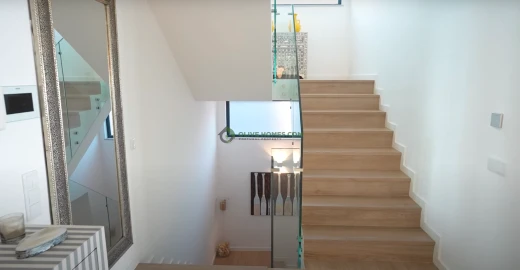Moradia T5 para Venda em Albufeira e Olhos de Água
