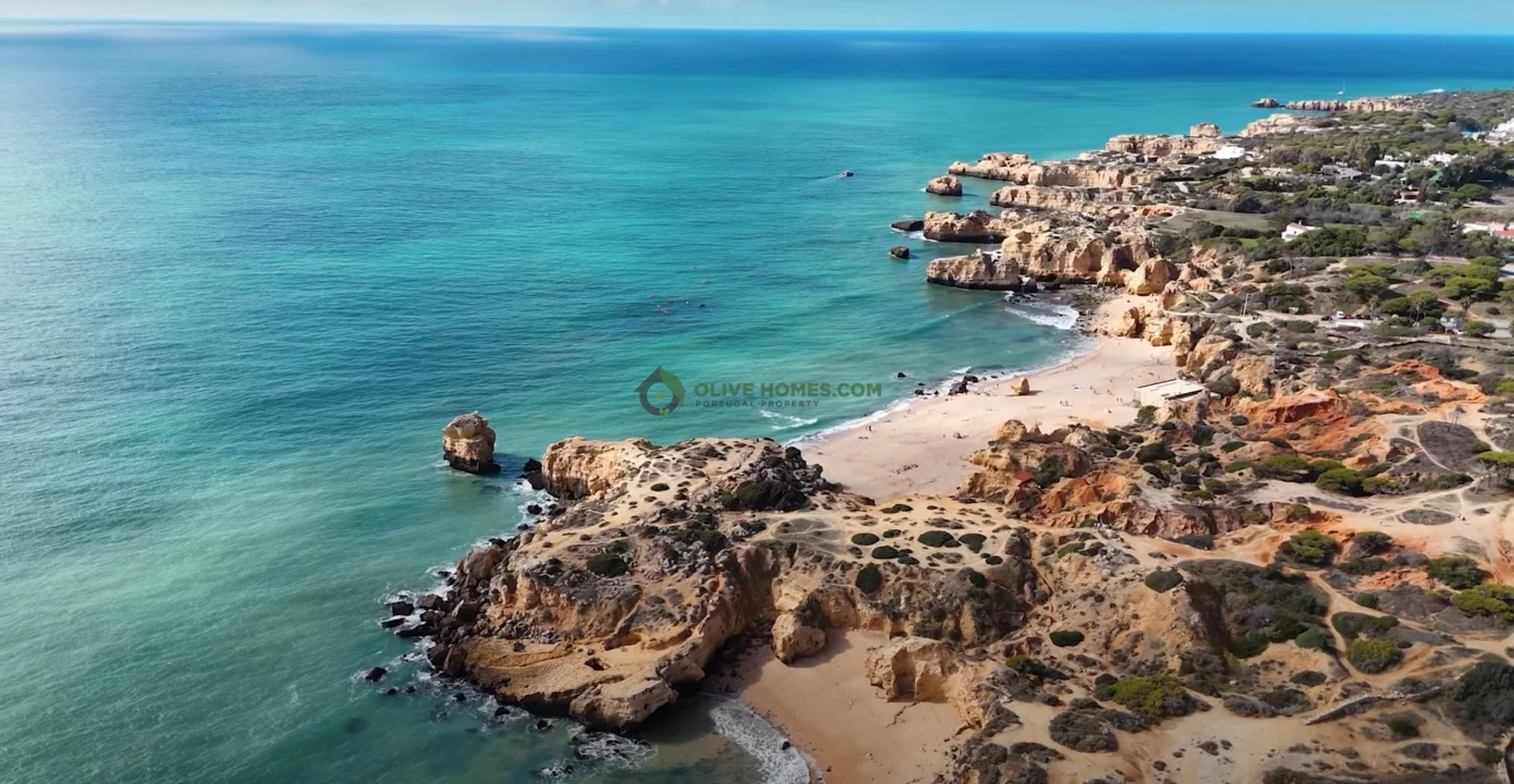 Moradia T5 para Venda em Albufeira e Olhos de Água Foto 5