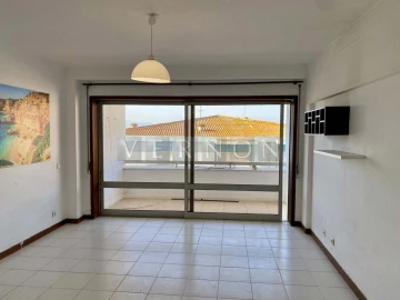Apartamento T2 para Venda em Portimão