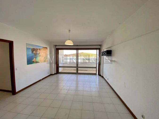 Apartamento T2 para Venda em Portimão Foto 2