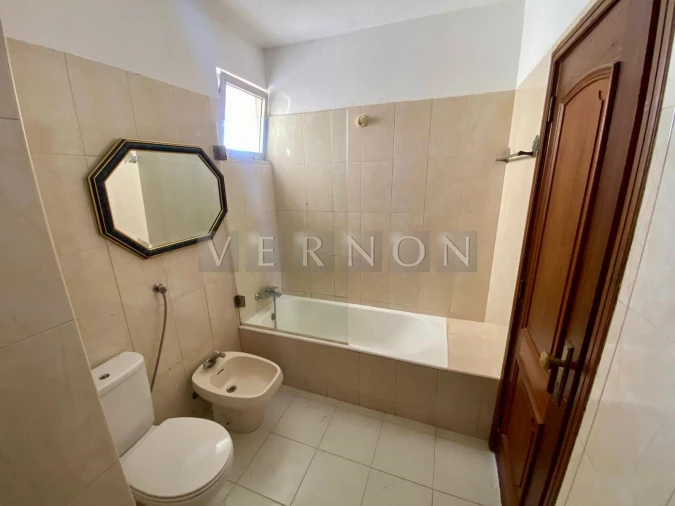 Apartamento T2 para Venda em Portimão Foto 22