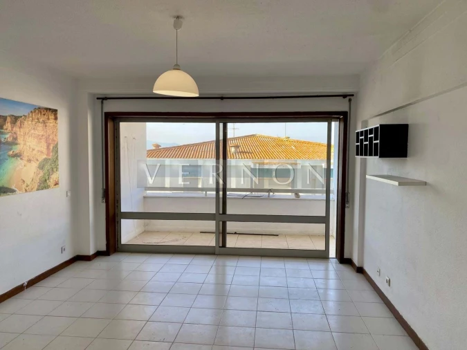 Apartamento T2 para Venda em Portimão Foto 10