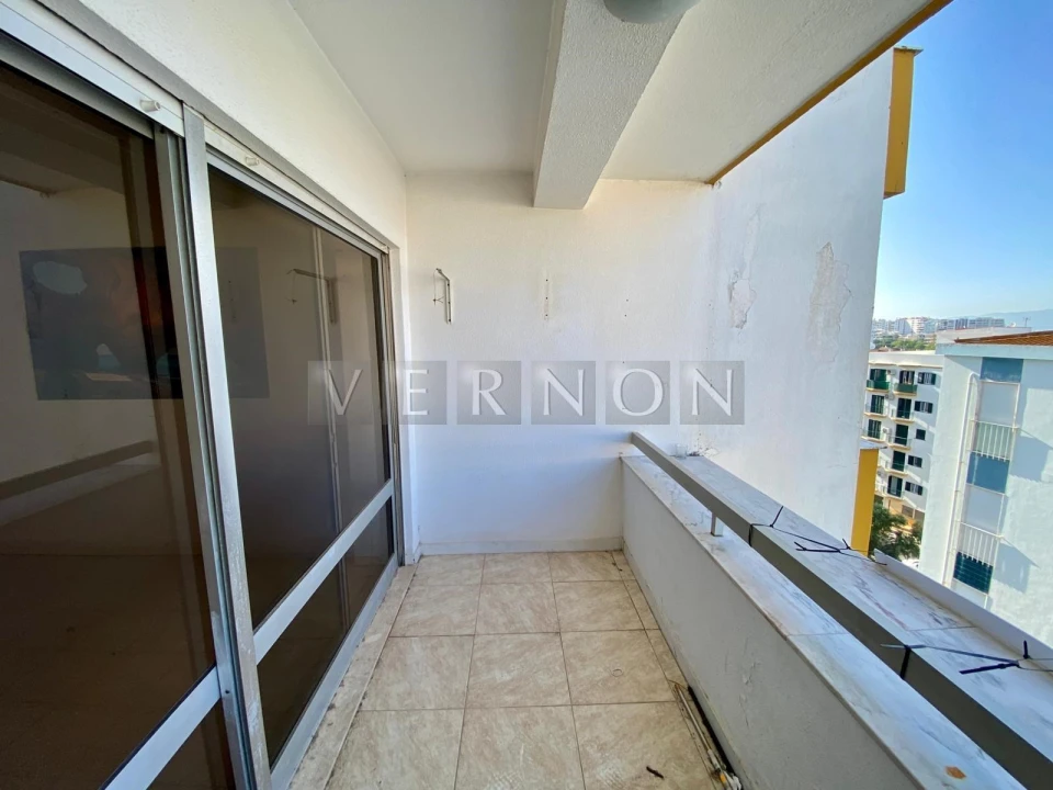 Apartamento T3 para Venda em Portimão Foto 8