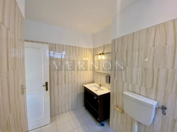 Apartamento T3 para Venda em Portimão Foto 31