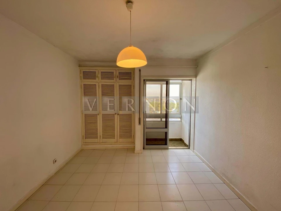 Apartamento T3 para Venda em Portimão Foto 18