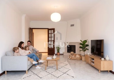 Apartamento T2 para Venda em Algueirão-Mem Martins
