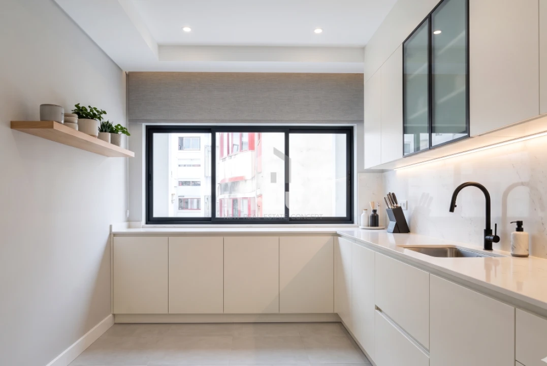 Apartamento T2 para Venda em Algueirão-Mem Martins Foto 1
