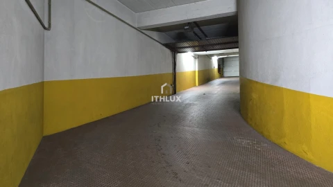 Apartamento T3 para Venda em São Domingos de Benfica