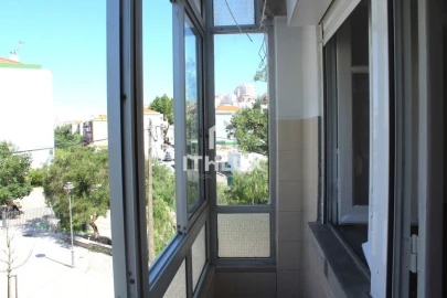 Apartamento T4 para Venda em Rio de Mouro