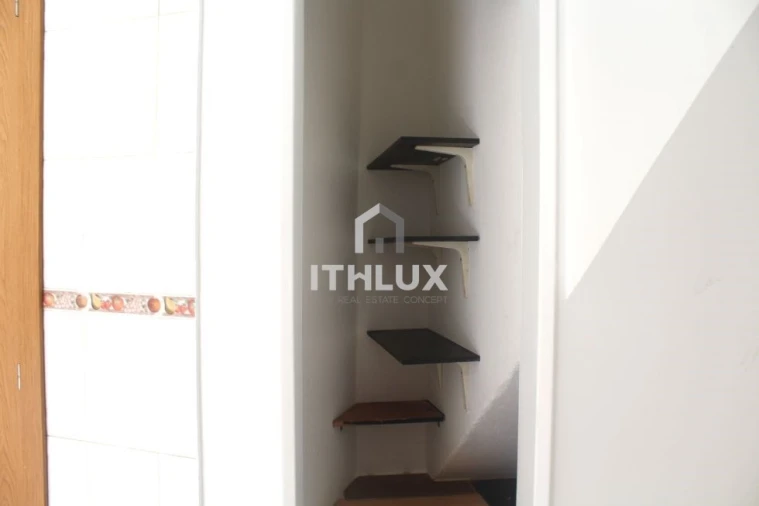 Apartamento T4 para Venda em Rio de Mouro Foto 5