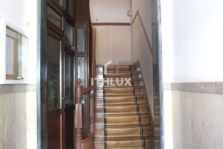 Apartamento T4 para Venda em Rio de Mouro Foto 24