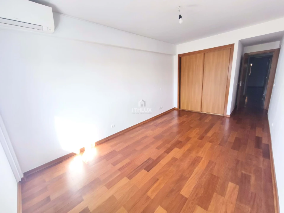 Apartamento T3 para Arrendamento em Azeitão (São Lourenço e São Simão) Foto 2