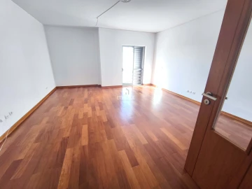 Apartamento T3 para Arrendamento em Azeitão (São Lourenço e São Simão)