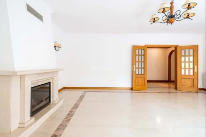 Apartamento T3 para Arrendamento em Cascais e Estoril