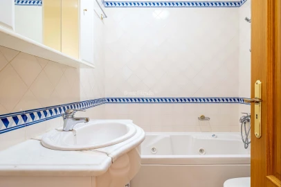 Apartamento T3 para Arrendamento em Cascais e Estoril
