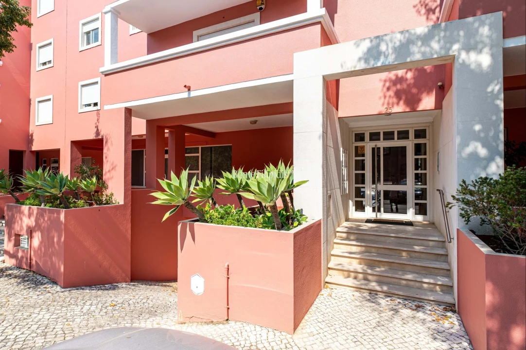 Apartamento T3 para Arrendamento em Cascais e Estoril Foto 1