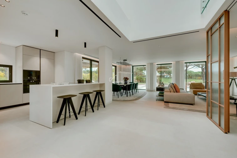 Apartamento T4 para Venda em Almancil Foto 30
