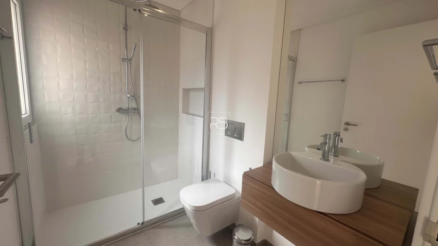 Apartamento T3 para Venda em Estômbar e Parchal Foto 14
