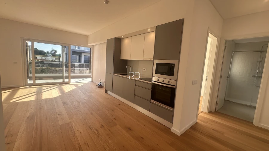 Apartamento T3 para Venda em Estômbar e Parchal Foto 18