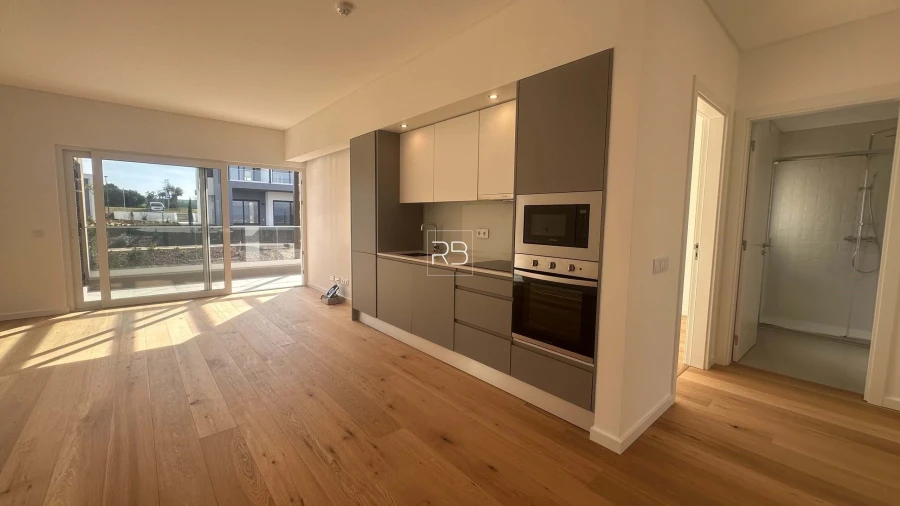 Apartamento T3 para Venda em Estômbar e Parchal Foto 19
