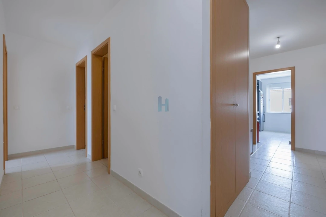 Apartamento T3 para Venda em Portimão Foto 9