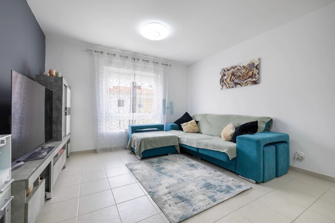 Apartamento T3 para Venda em Portimão Foto 2