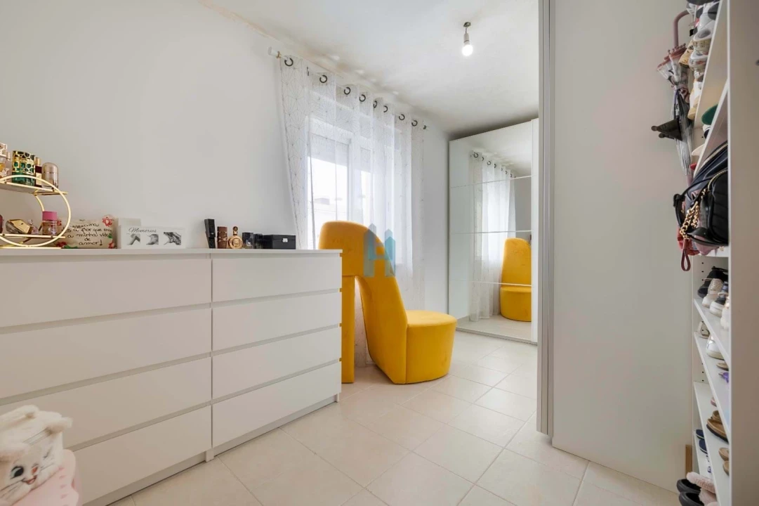 Apartamento T3 para Venda em Portimão Foto 9