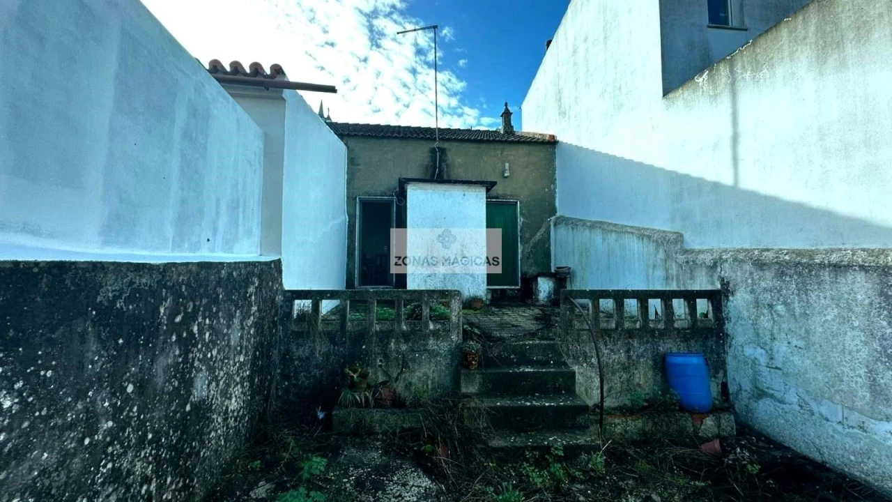 Moradia T2 para Venda em Aljezur Foto 5