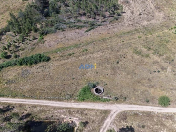 Terreno para Venda em Freixial e Juncal do Campo