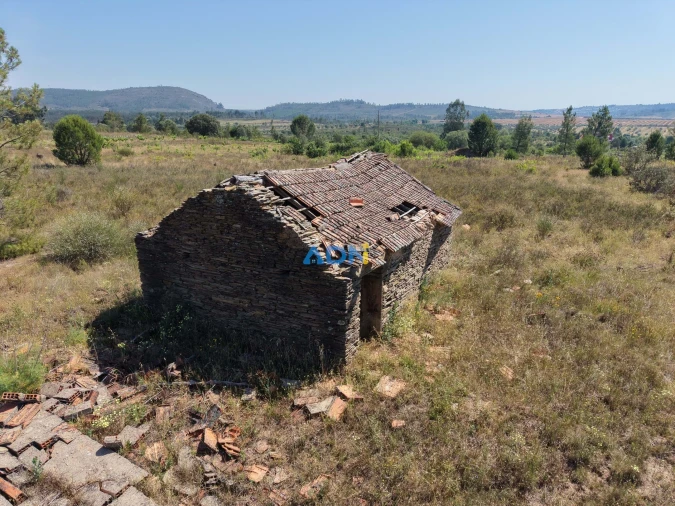 Terreno para Venda em Freixial e Juncal do Campo Foto 18