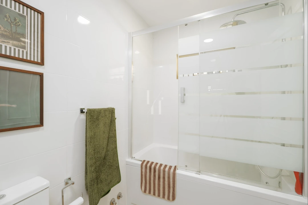 Apartamento para Venda em Quarteira Foto 5