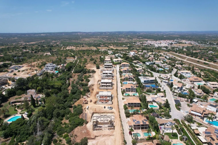 Moradia T3 para Venda em Luz Foto 33