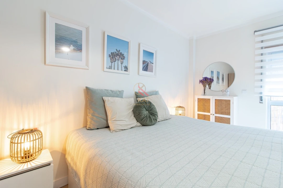 Apartamento T1 para Venda em Armação de Pera Foto 5