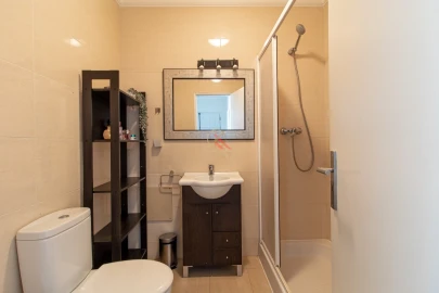 Apartamento T1 para Venda em Armação de Pera