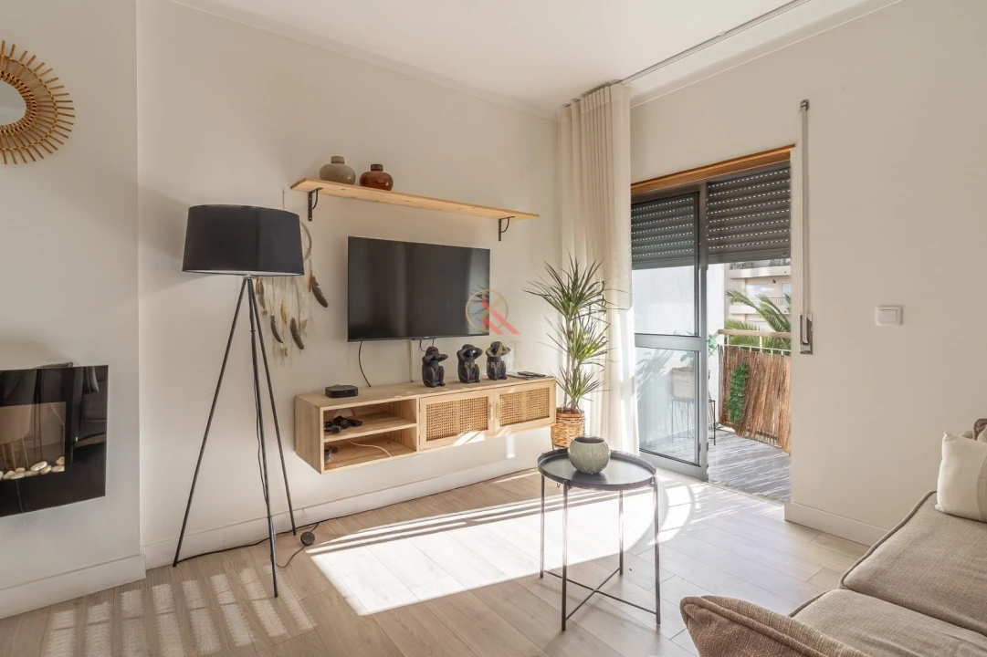 Apartamento T1 para Venda em Armação de Pera Foto 2